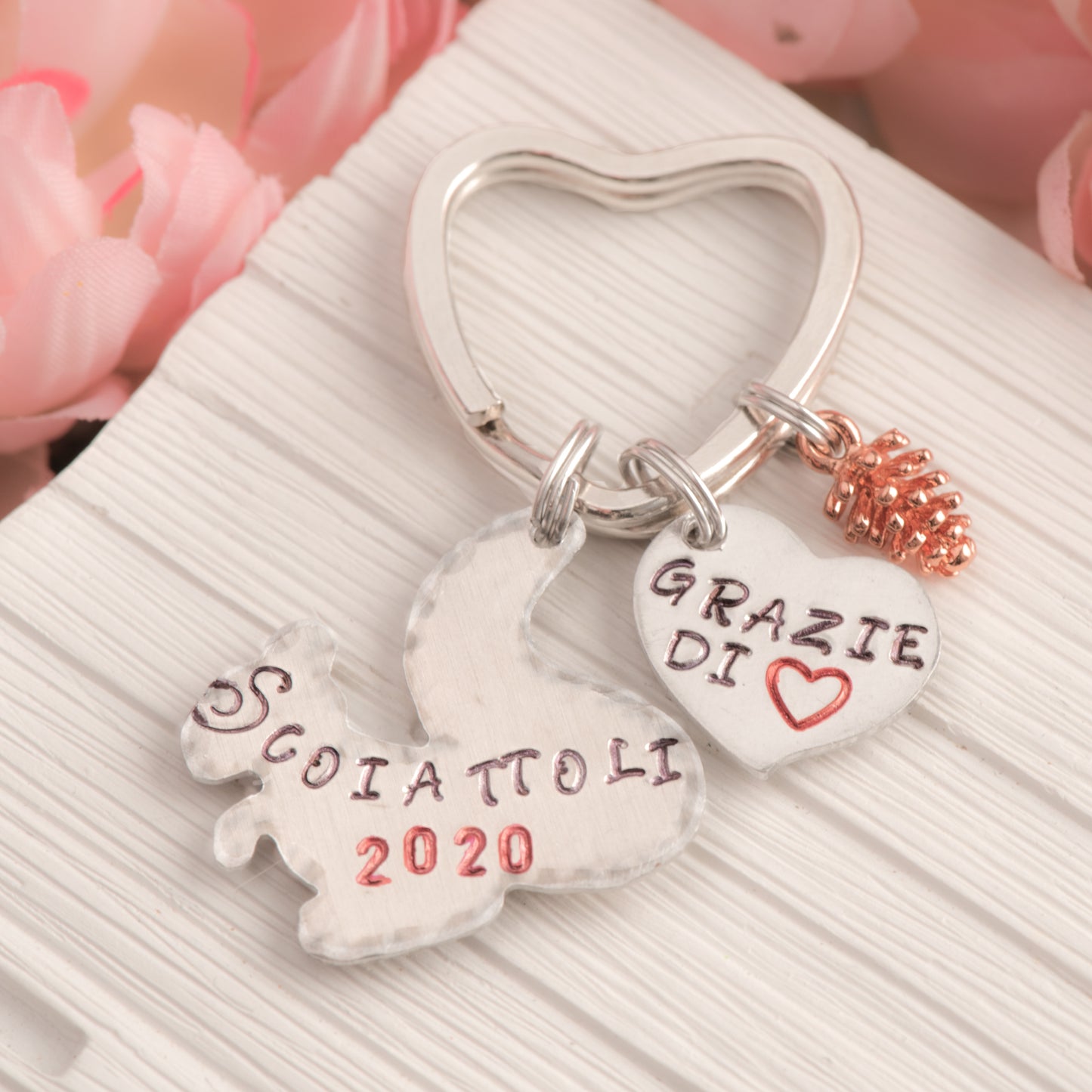 Portachiavi scoiattolo come regalo personalizzato educatrice
