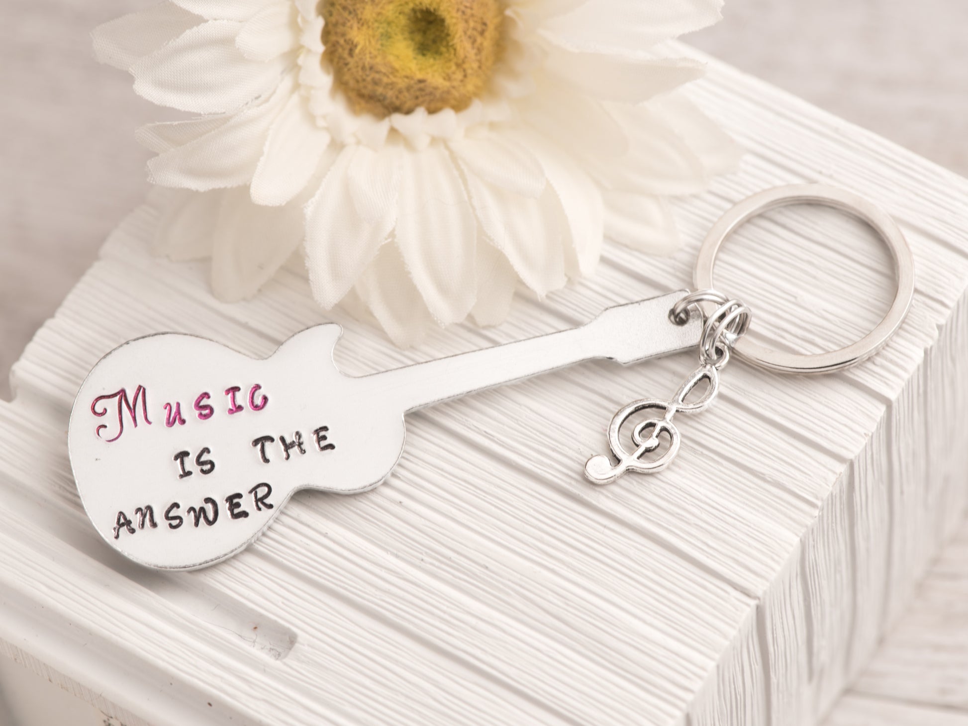 Regalo musicista personalizzato - Portachiavi con chitarra